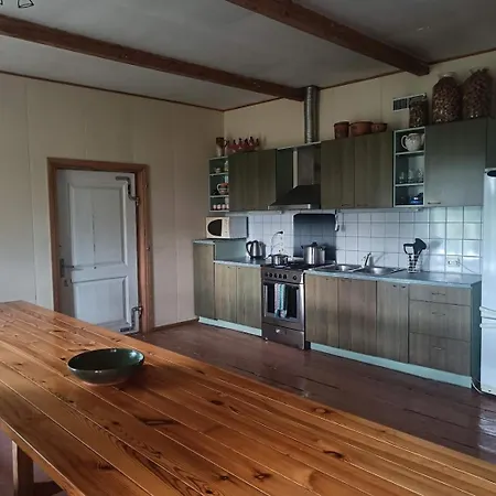 招待所 Uelenurme Turismitalu 3*